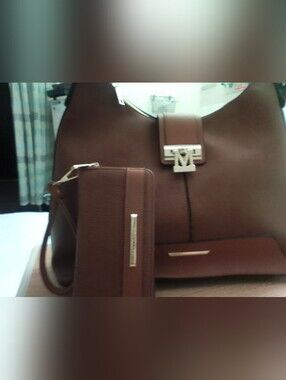 Mia k collection isBrown Leather Tote Bag with Matching Wristlet